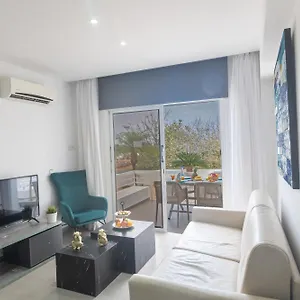  Apartment Sun & Sea Seaview Cyprus